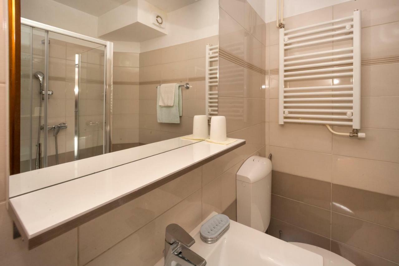 Villa Carolina Tar-Vabriga Екстериор снимка