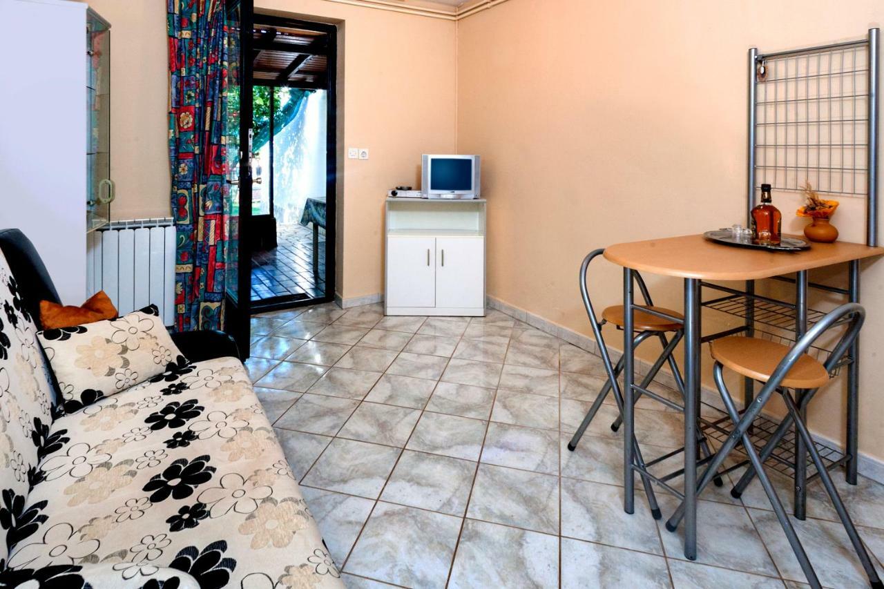 Villa Carolina Tar-Vabriga Екстериор снимка