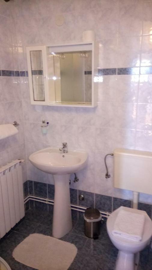 Villa Carolina Tar-Vabriga Екстериор снимка